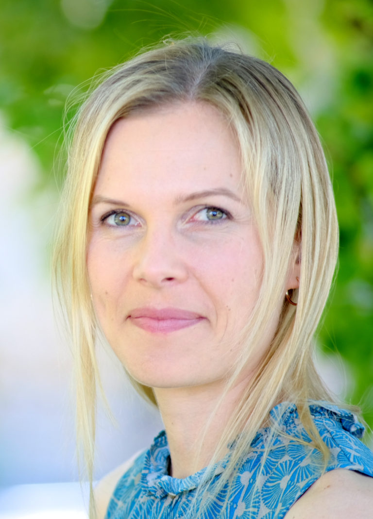 Bettina-Hielscher-Coaching-Hochsensibel-04-768x1069